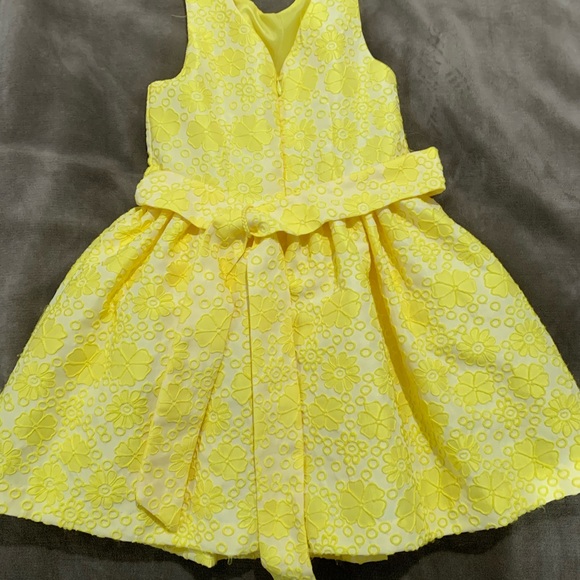 Camilla Textured Yellow Dress size 5 - Picture 9 of 9
